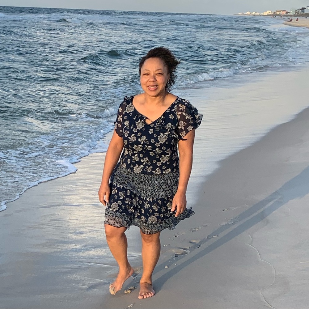 Meet your Posher, Adriene